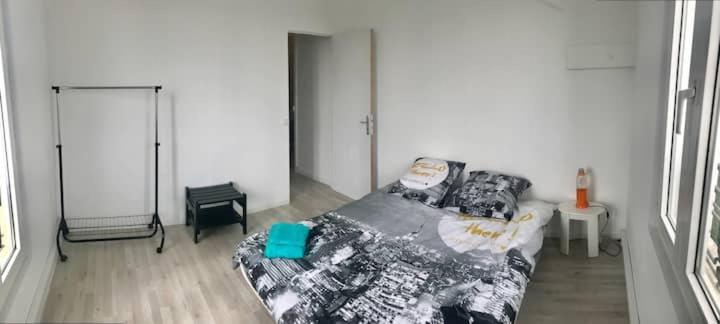 Appartement Simple Sur Argenteuil, Proche Paris ภายนอก รูปภาพ