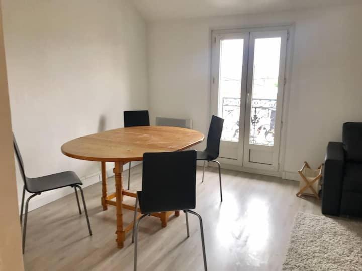Appartement Simple Sur Argenteuil, Proche Paris ภายนอก รูปภาพ